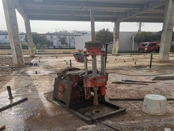 皮山袖阀管小导管注浆加固施工工艺